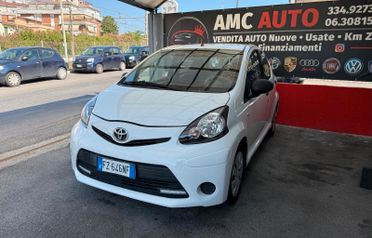 Toyota Aygo 1.0 12V VVT-i 5 porte Lounge Connect