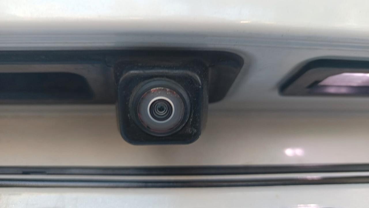 Bmw 116D 2021 - 1.5 diesel Lb automobili