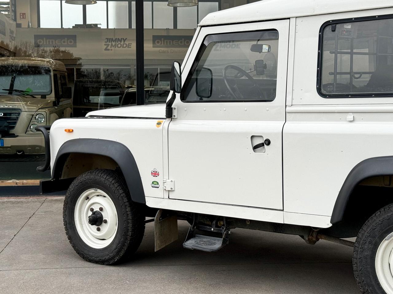 Land Rover Defender 90 Hard-top