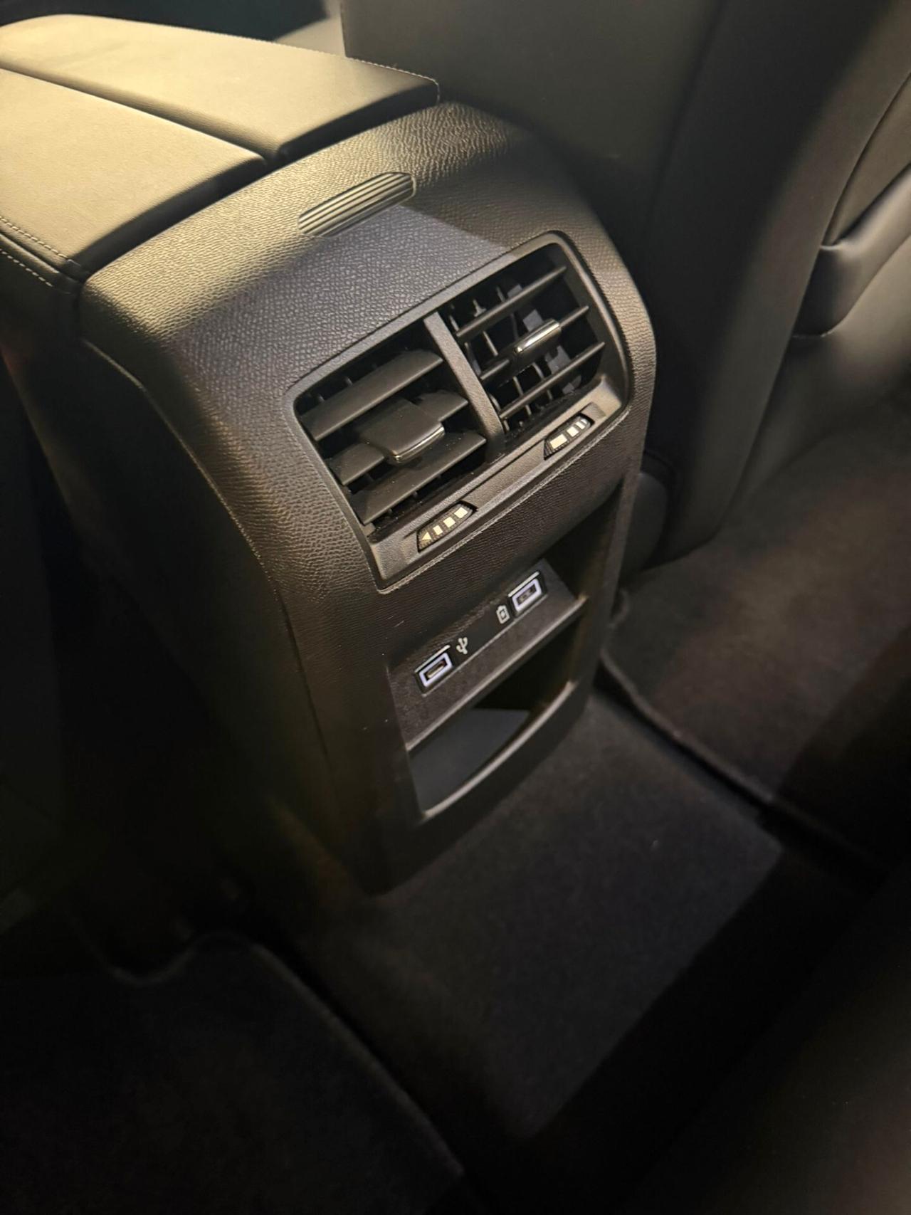 Peugeot 308 BlueHDi 130 S&S EAT8 SW Allure Pack