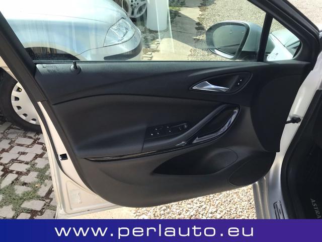 OPEL Astra 1.6 CDTi 136CV Start&Stop Sports Tourer Innovation