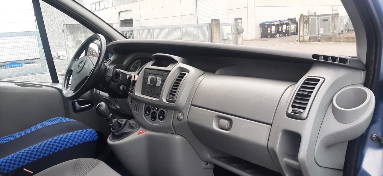 Opel Vivaro 2.0CDTI 9 POSTI 6990€