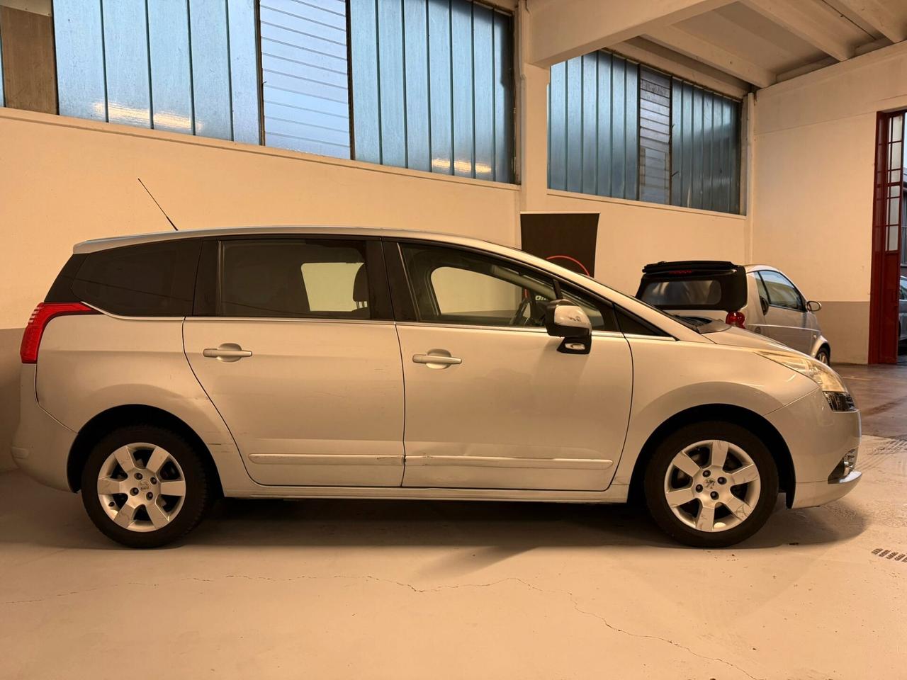 Peugeot 5008 7 POSTI AUTOMATICA LEGGI DESCRIZIONE!!!