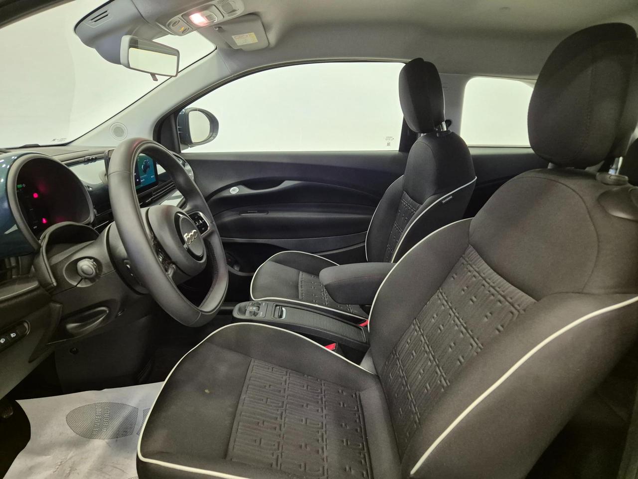 Fiat 500e 42 kWh Comfort Pack IN PROMO - NEOPATENTATI