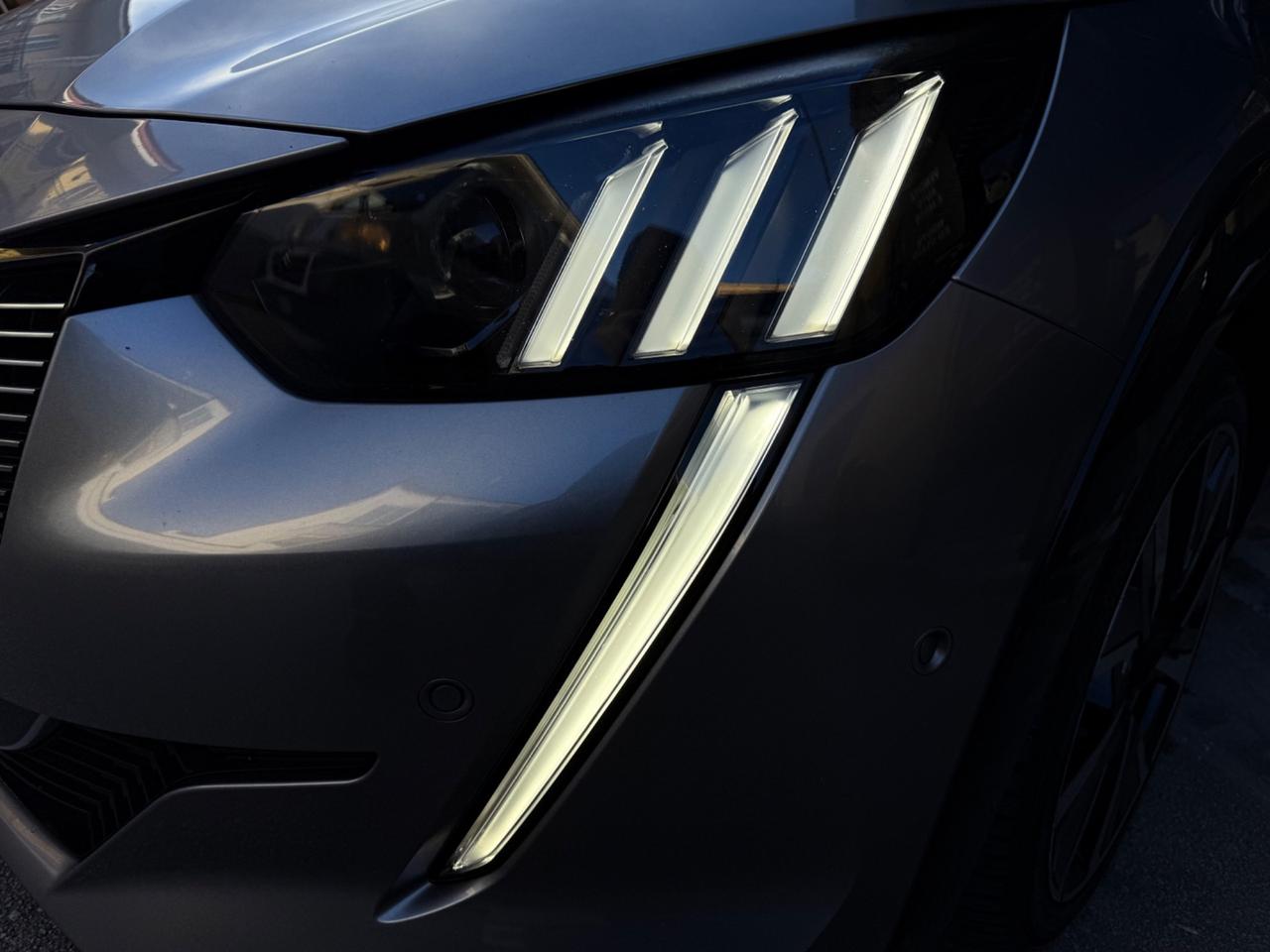 Peugeot 208 Stop&Start 5 porte GT