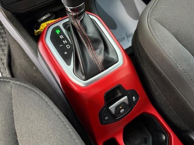 Jeep Renegade 1.3 T4 240CV PHEV 4xe AT6 First Edit