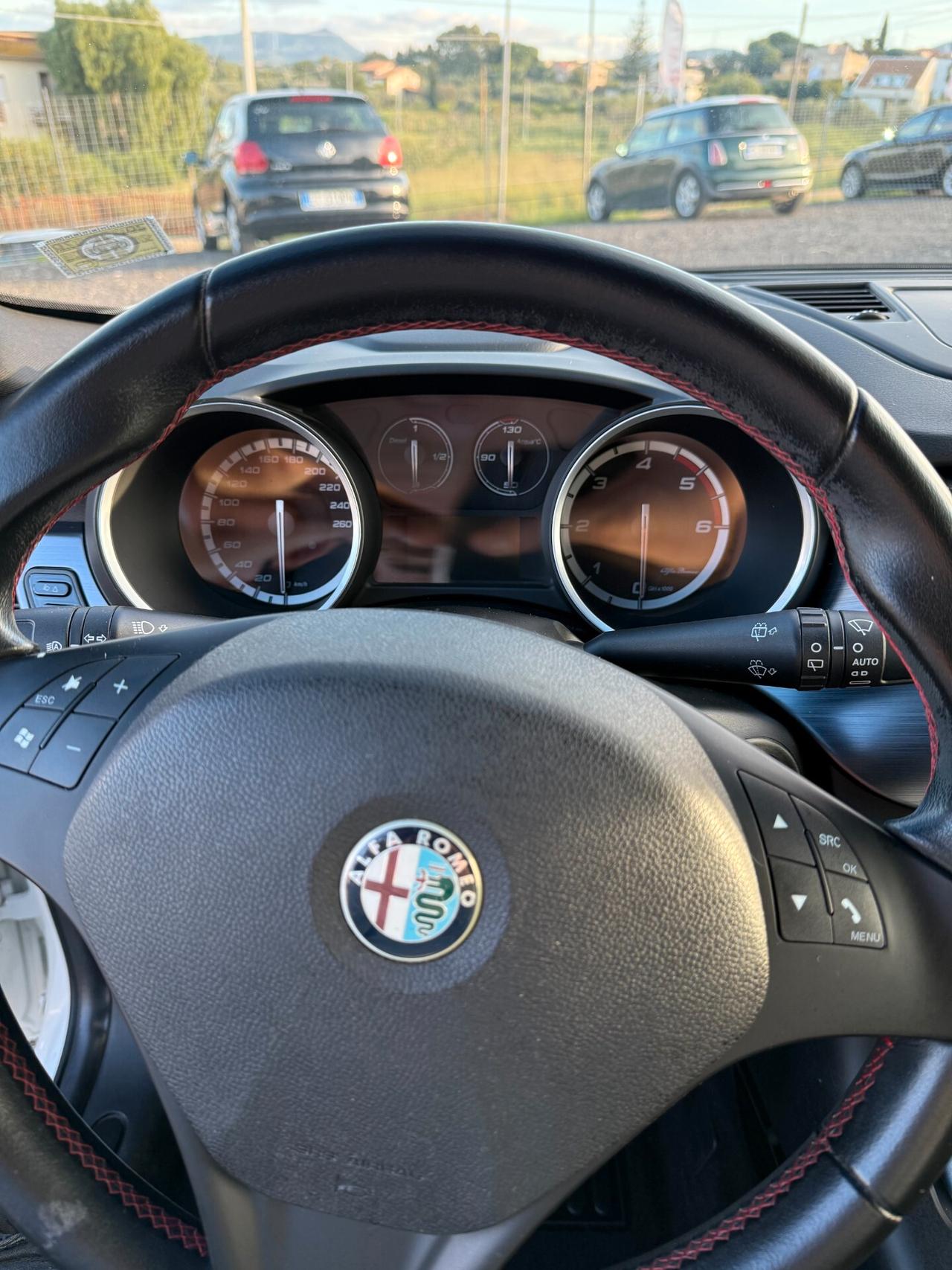 Alfa Romeo Giulietta 1.6 JTDm-2 105 CV Distinctive