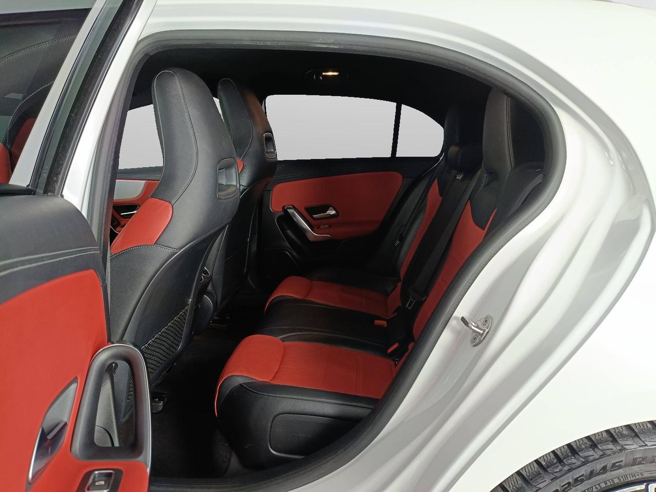 Mercedes-Benz Classe A - W177 2018 - A 180 d Premium auto