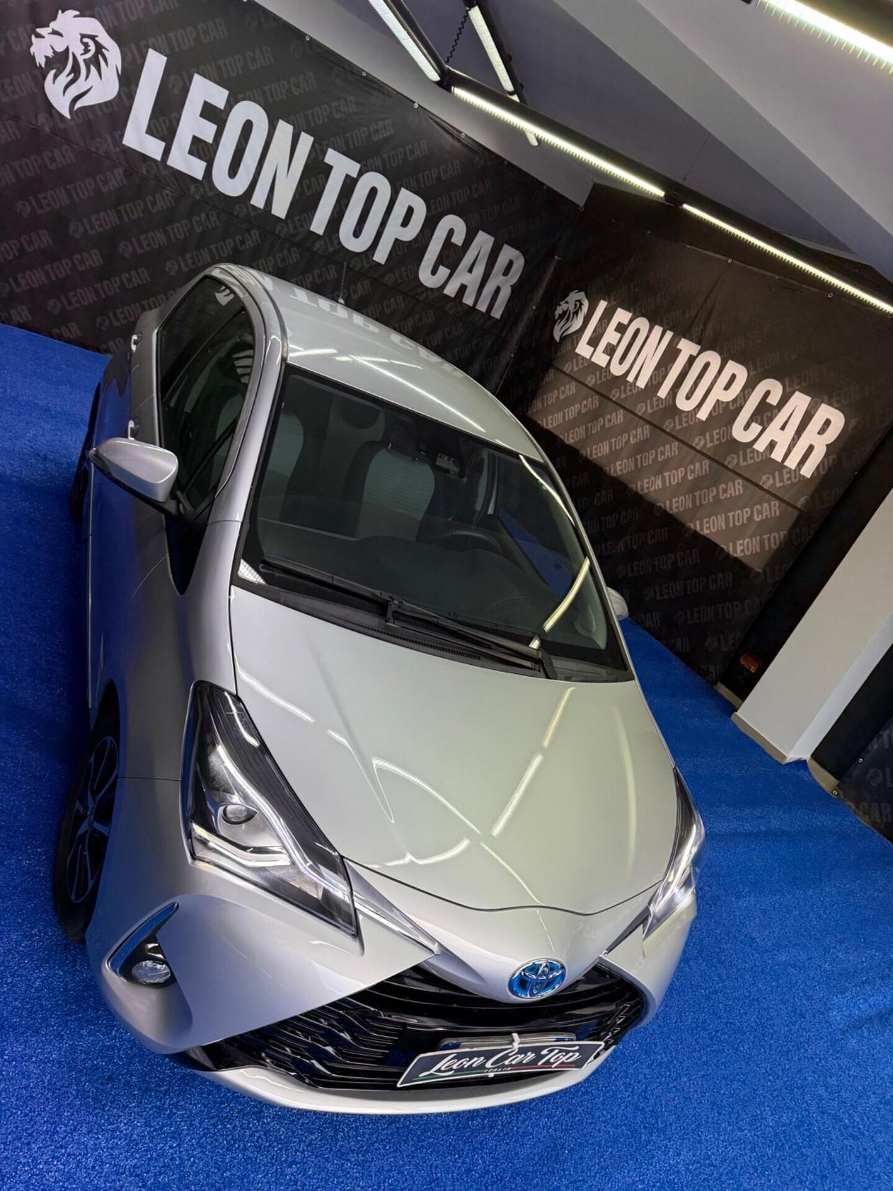 Toyota Yaris benzina hybrida Automatico km 18 mila garanzia 2028