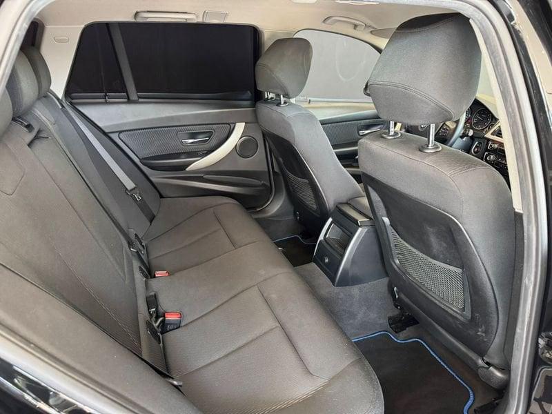 BMW Serie 3 Touring 318d Business Advantage aut.