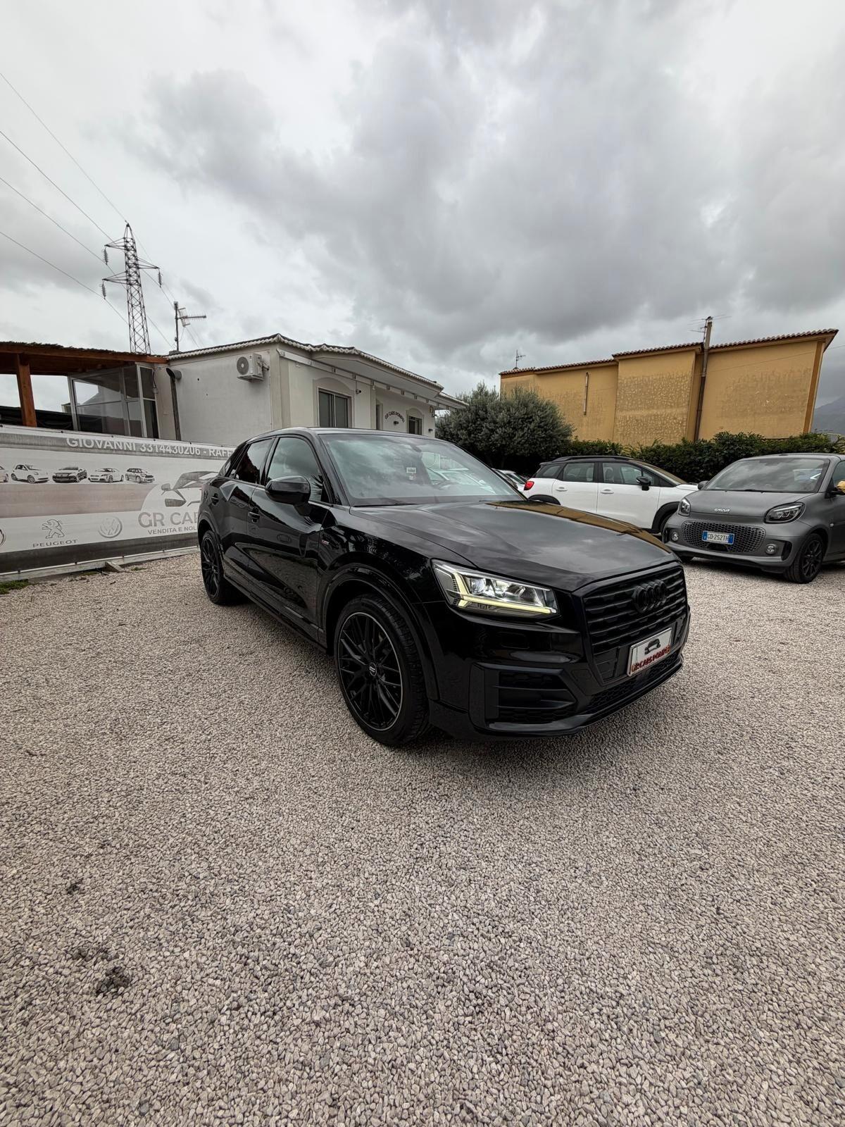 Audi Q2 35 TDI quattro S tronic Identity Black
