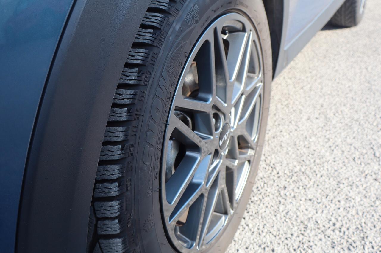 Kia Stonic 1.0 T-GDi 100 CV MHEV MT Black Edition