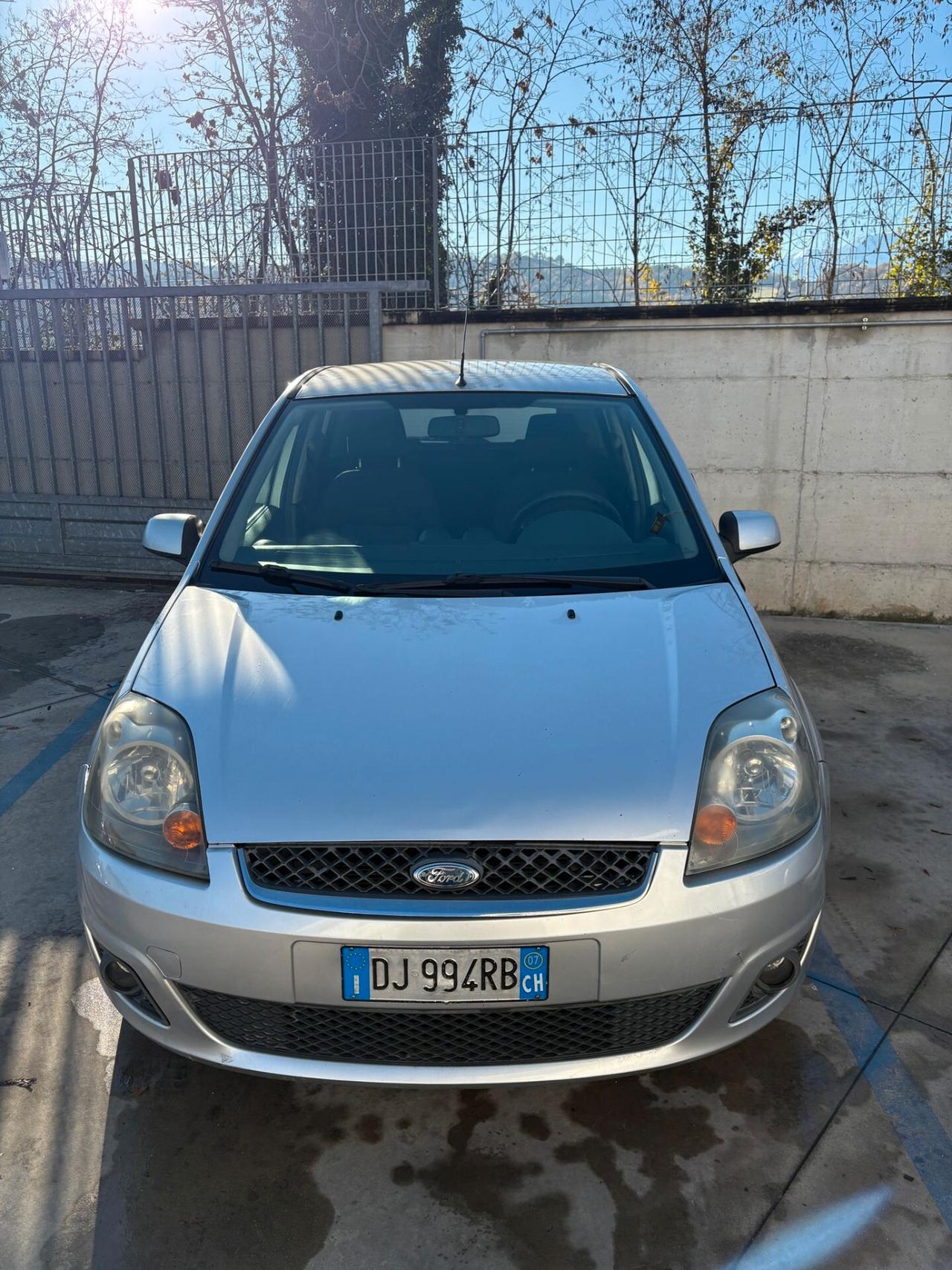 FORD Fiesta 4S 1.4TDCi Ghia 50Kw 5P - 2007