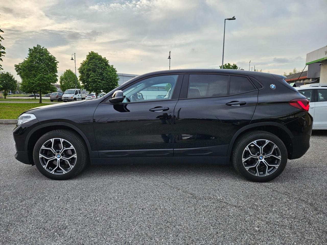 BMW X2 sdrive18i 136cv