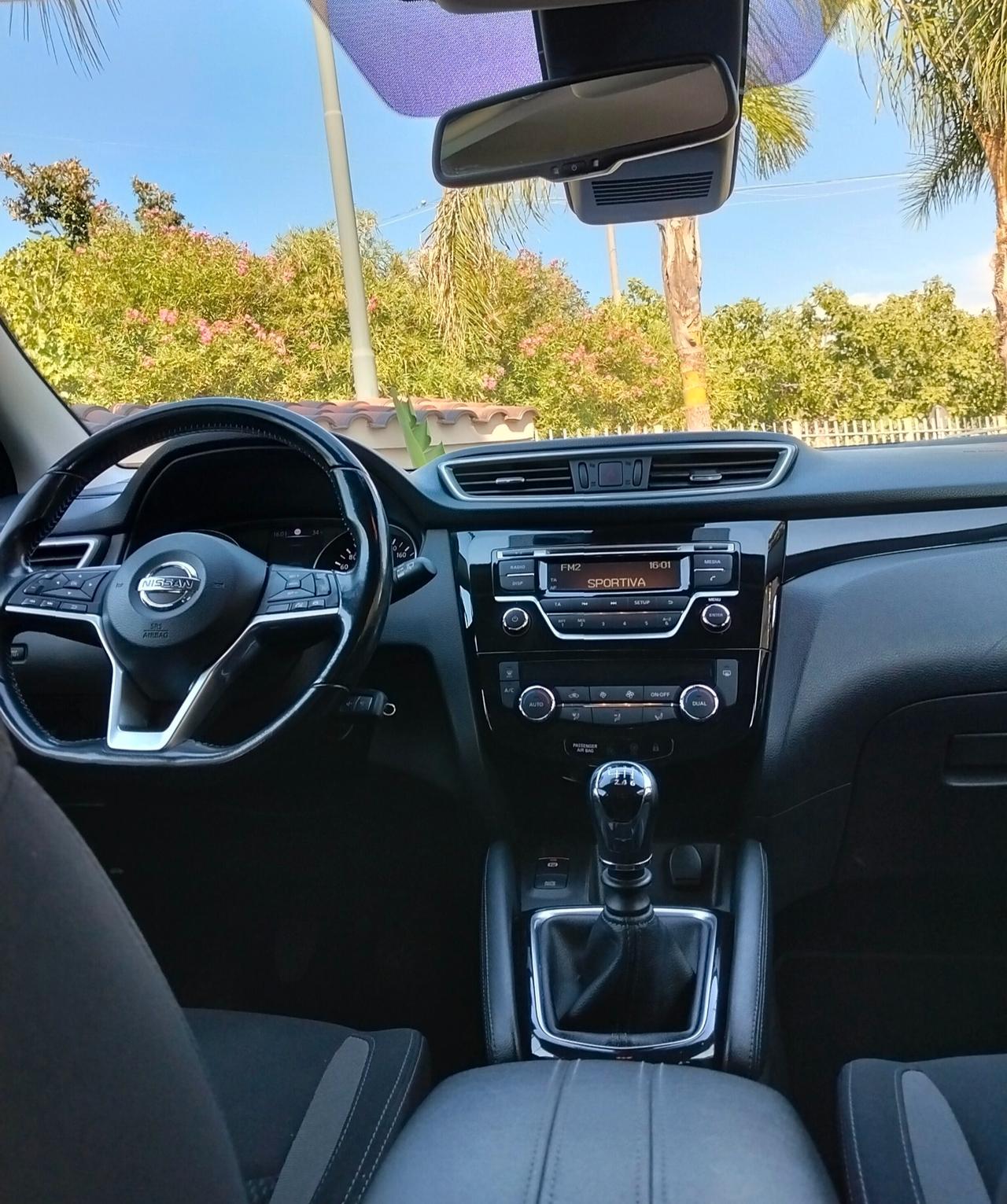 Nissan Qashqai 1.5 dCi N-Connecta