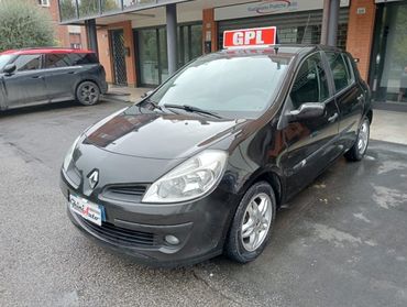 RENAULT Clio 1.2 16V 5 P. BIFUEL GPL "LUXE" *ok neopatentati*