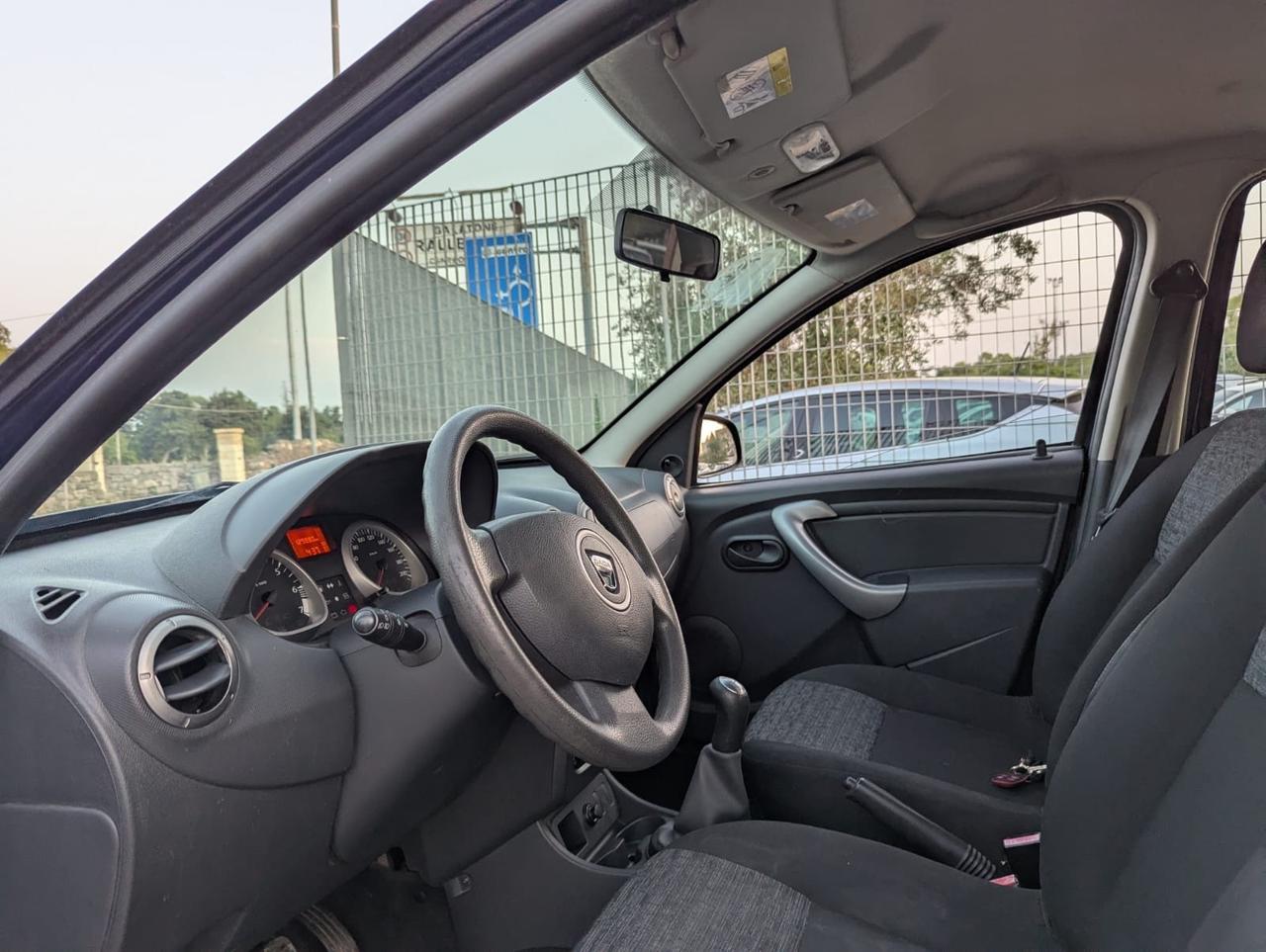 Dacia Duster 1.6 110CV 4x2-2014