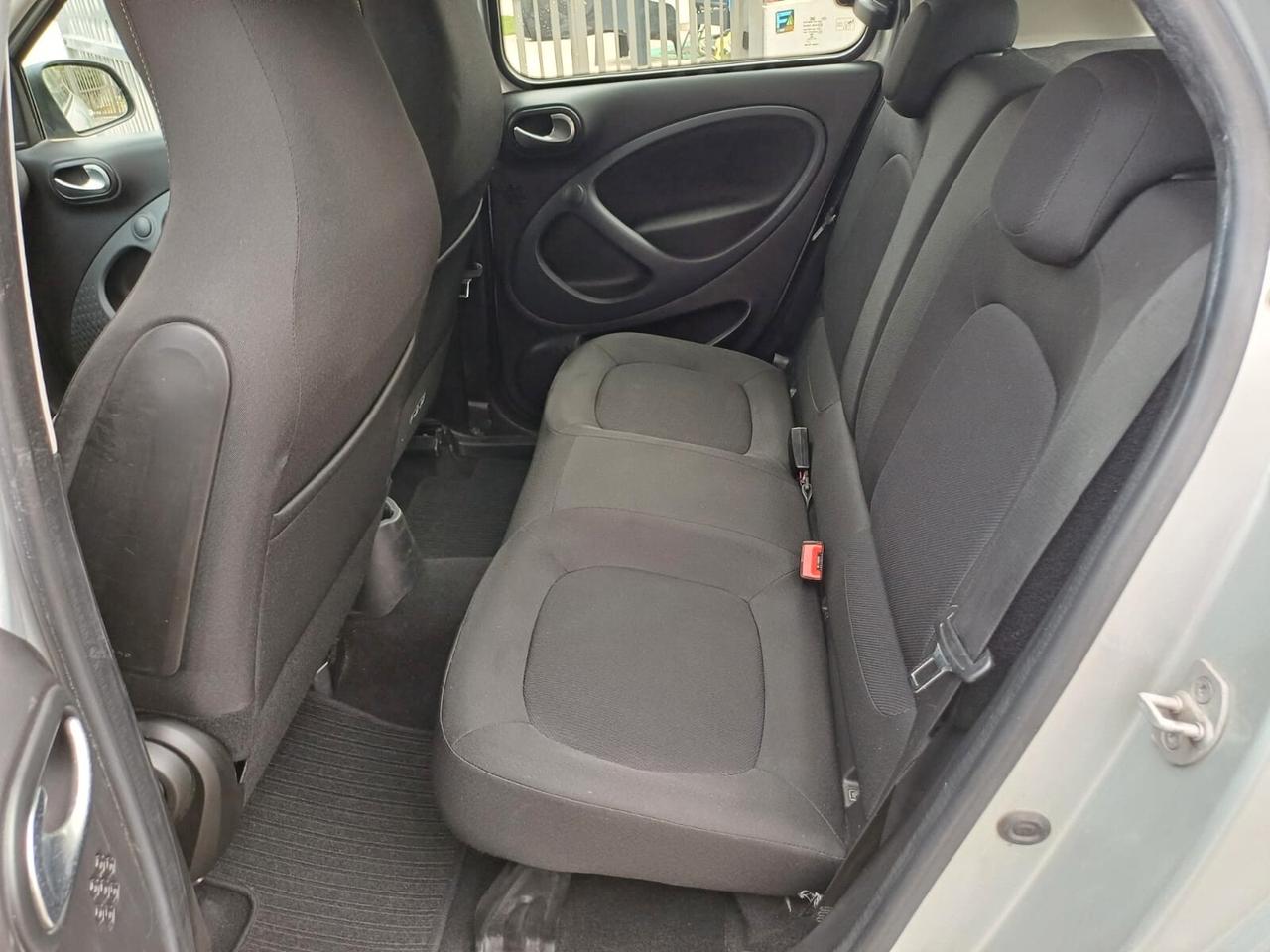Smart ForFour 70 1.0 twinamic Passion SI NEOPATENTATI
