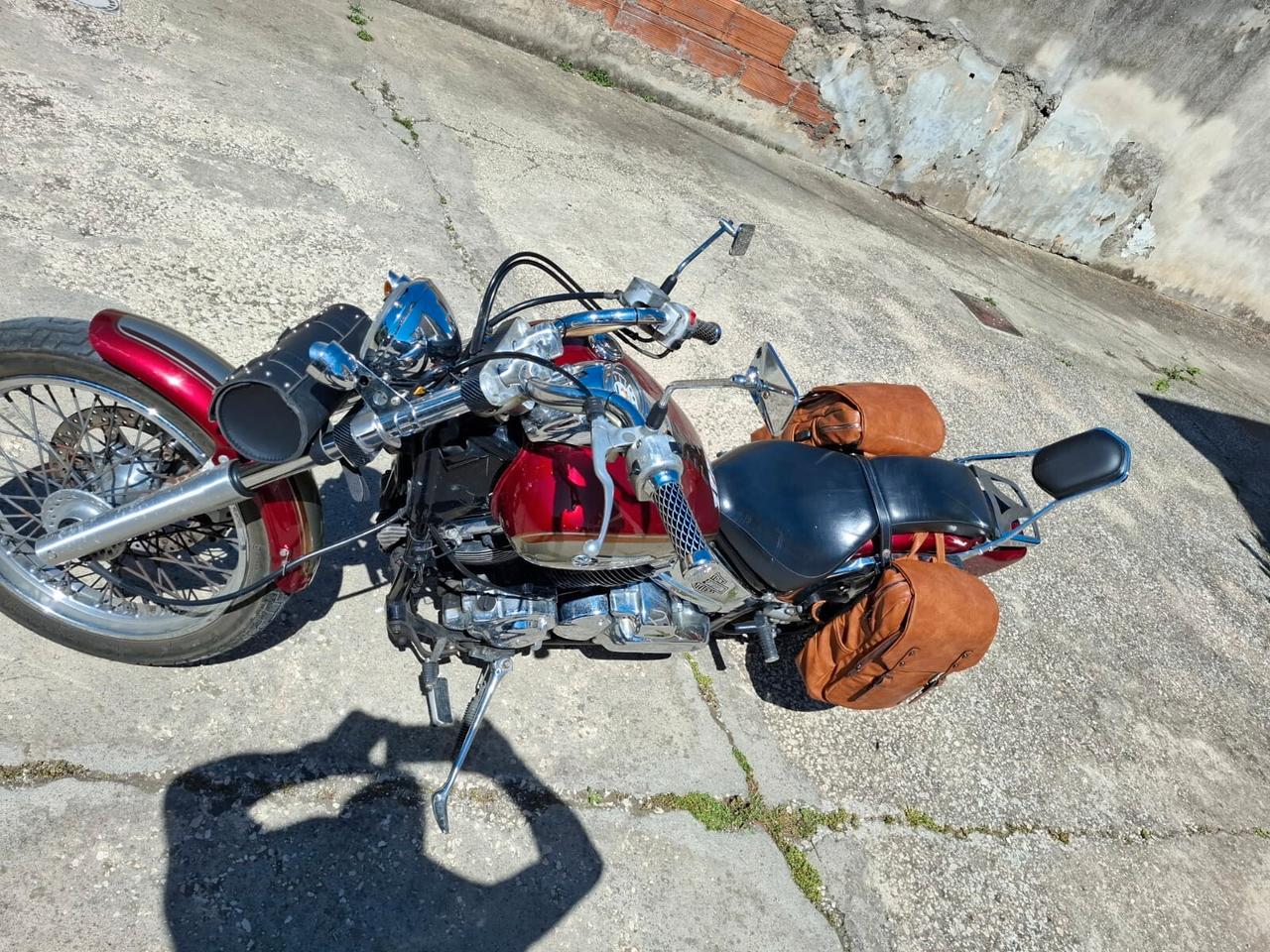 Yamaha XVS 650CC benzina(PRIVATO)-2000