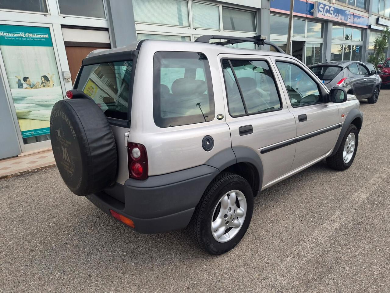 Land Rover Freelander 2.5 V6 177 cv cat Station Wagon XE