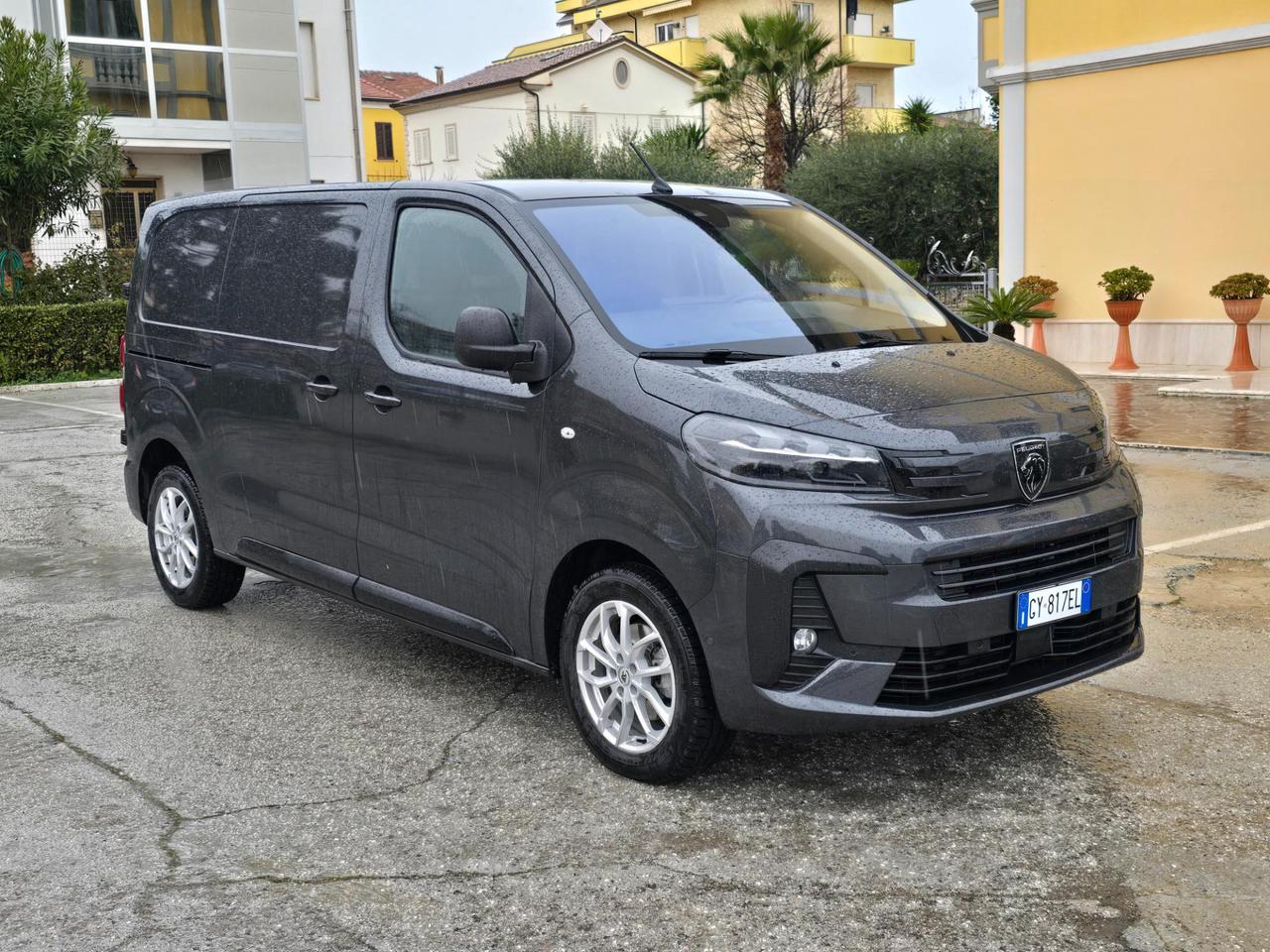 PEUGEOT Expert long 2.0 Bluehdi 180cv S&S eat8