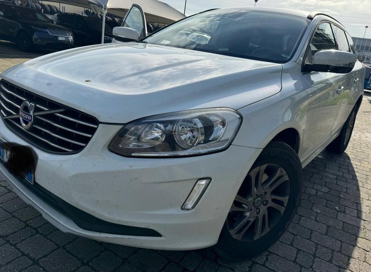 Volvo XC 60 XC60 D3 Geartronic R-design