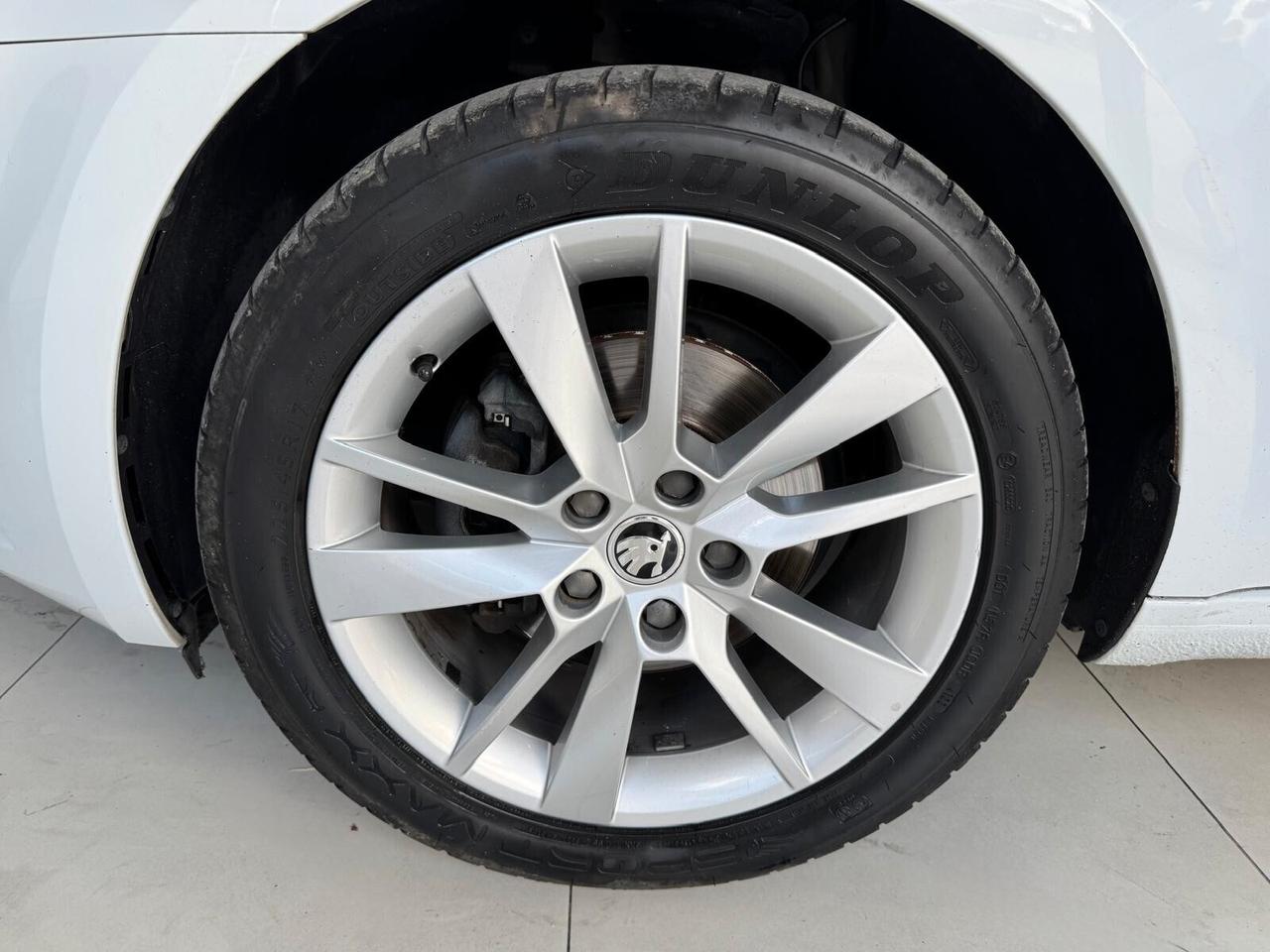 Skoda Octavia 1.5 DSG Wagon Ambition G-Tec