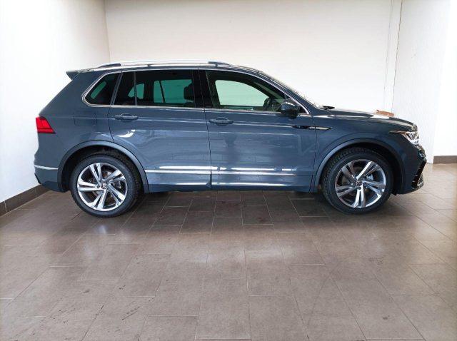 VOLKSWAGEN Tiguan 1.5 TSI 150 CV DSG R-LINE