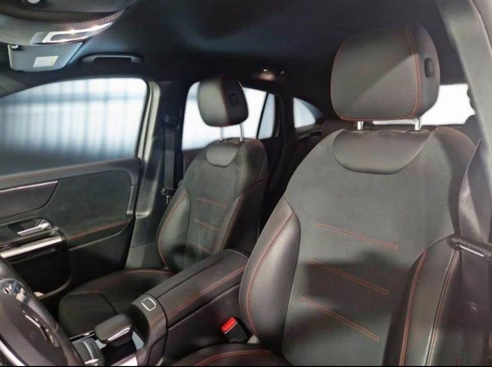 Mercedes-benz GLA 200 d Automatic Premium