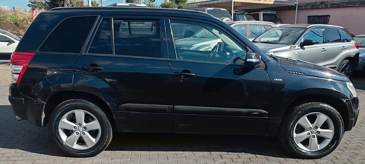 Suzuki Grand Vitara 1.9 DDiS 5P Executive Crossover