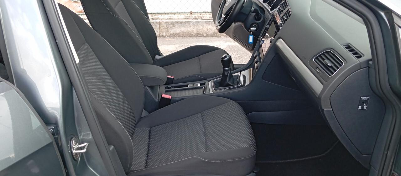 Volkswagen Golf 7.5 1.6 TDI 115 CV-Garanzia-Neopatentati