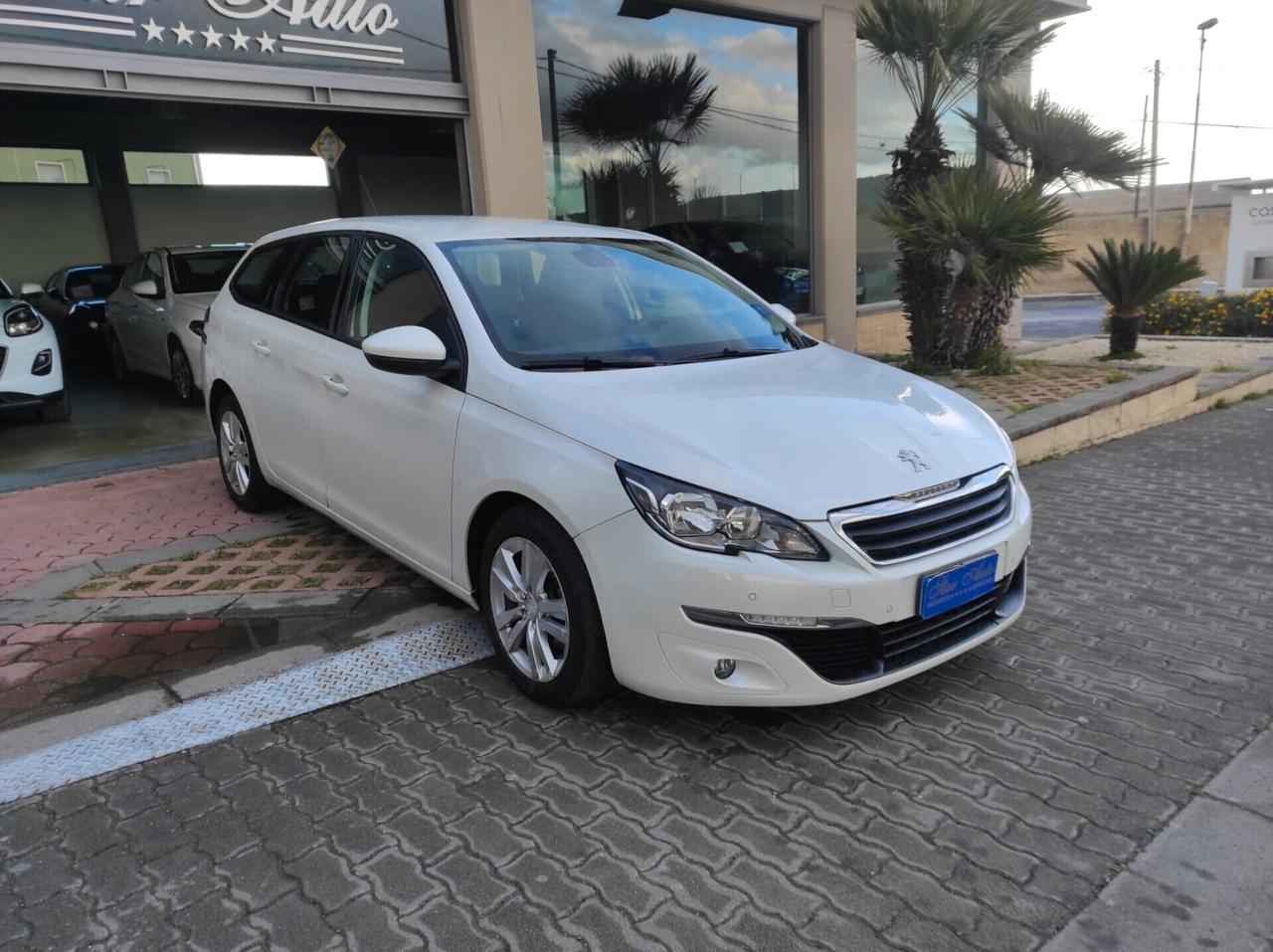 Peugeot 308 1.6 e-HDi 115 CV Stop&Start Business