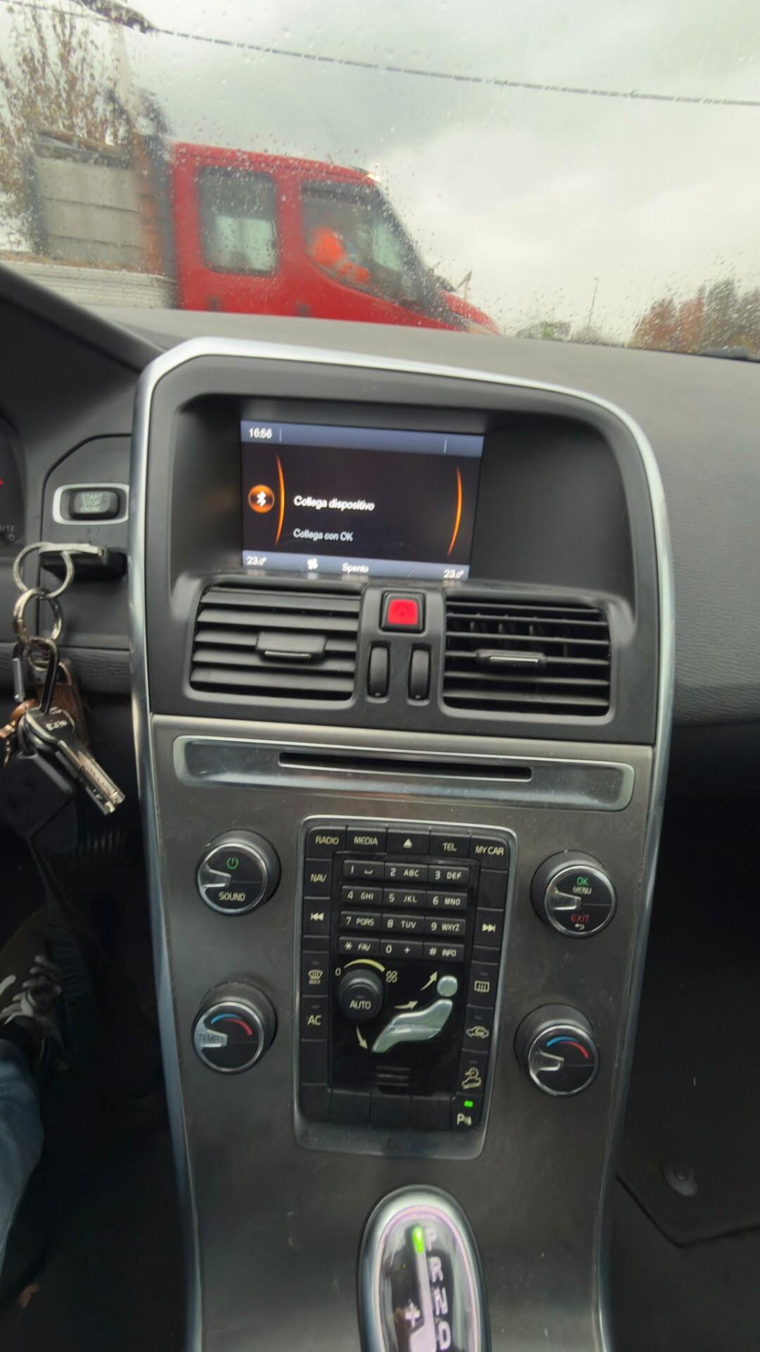 Volvo V60 D4 AWD Geartronic Summum