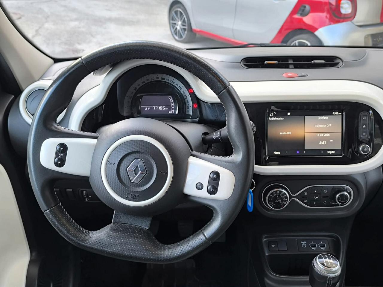 Renault Twingo SCe 65 CV Urban Night
