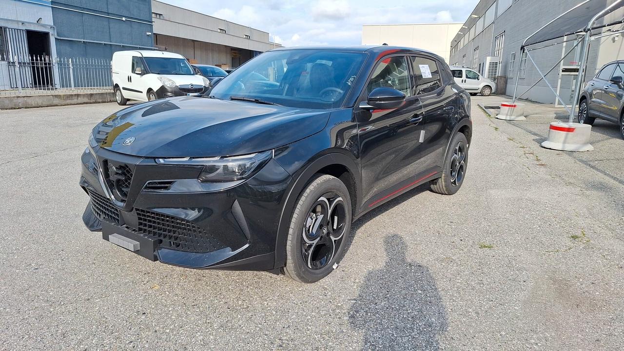 Alfa Romeo Altro JUNIOR SPECIALE HYBRID 136CV CON PACK TECHNO
