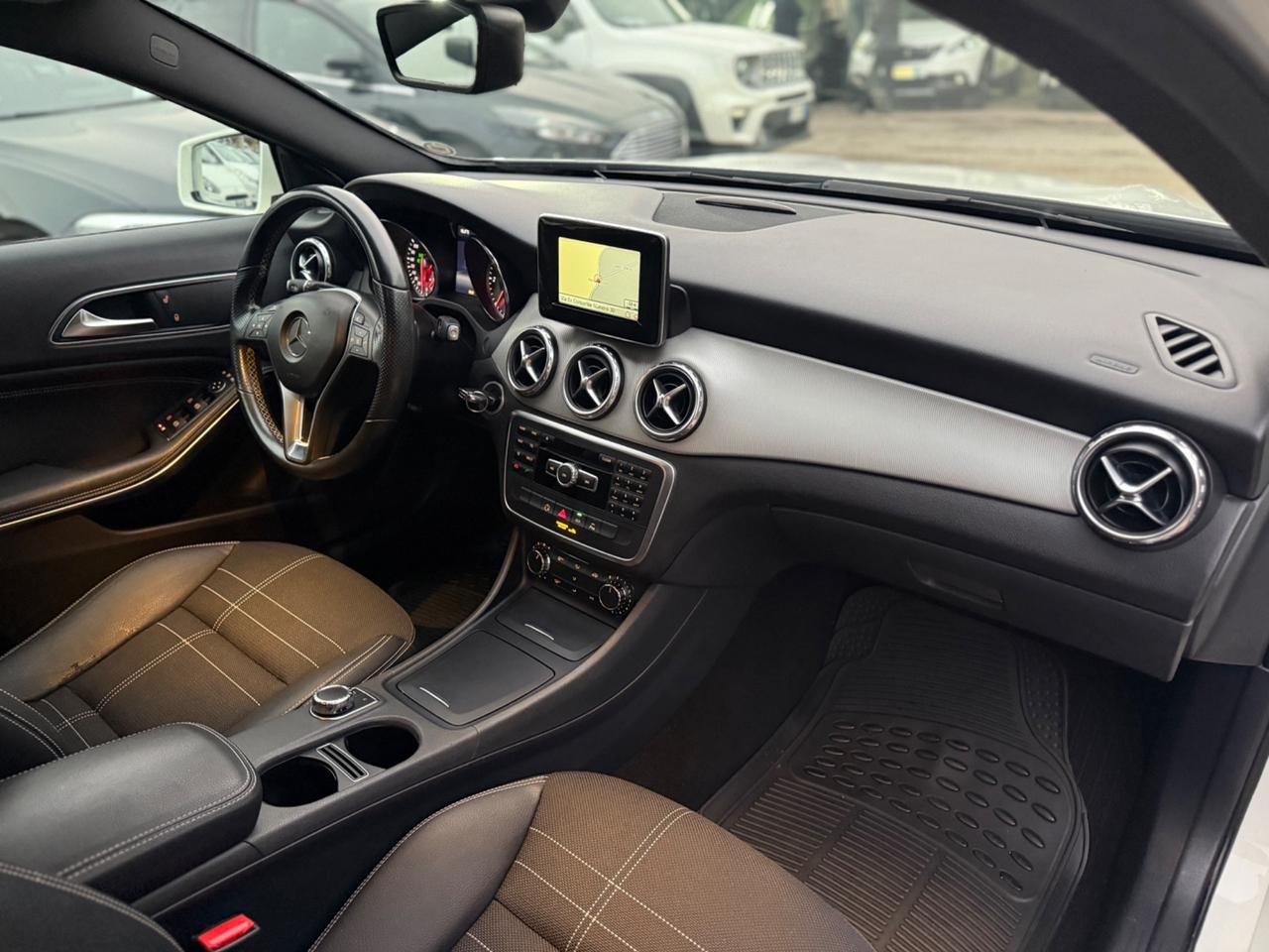 Mercedes-benz GLA 200 CDI Sport Km Certificati