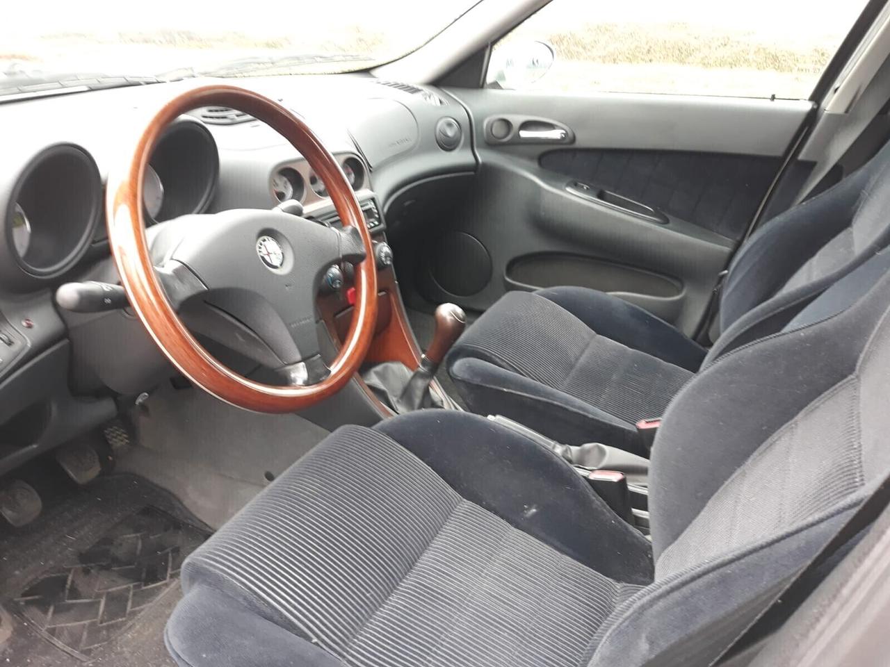 Alfa Romeo 156 1.8i 16V Twin Spark cat Sportwagon Distinctive