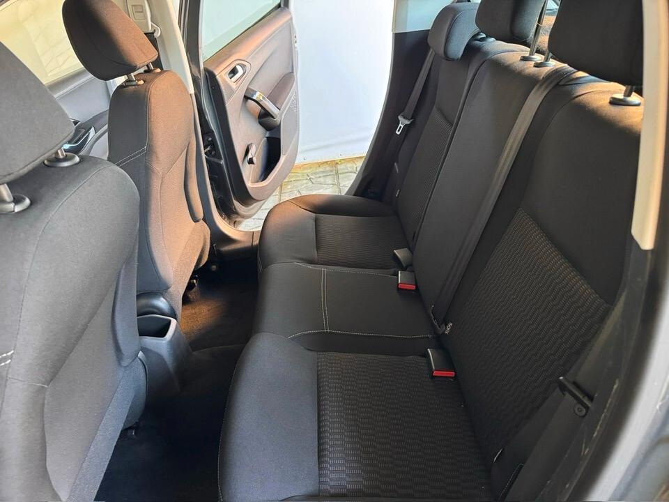 Peugeot 208 1.4 HDi 68 CV 5 porte Active