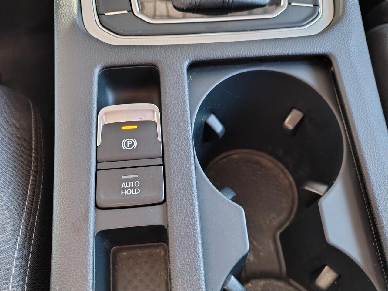 Volkswagen Passat 1.4 TSI DSG 2019 Trendline BlueMotion Technology