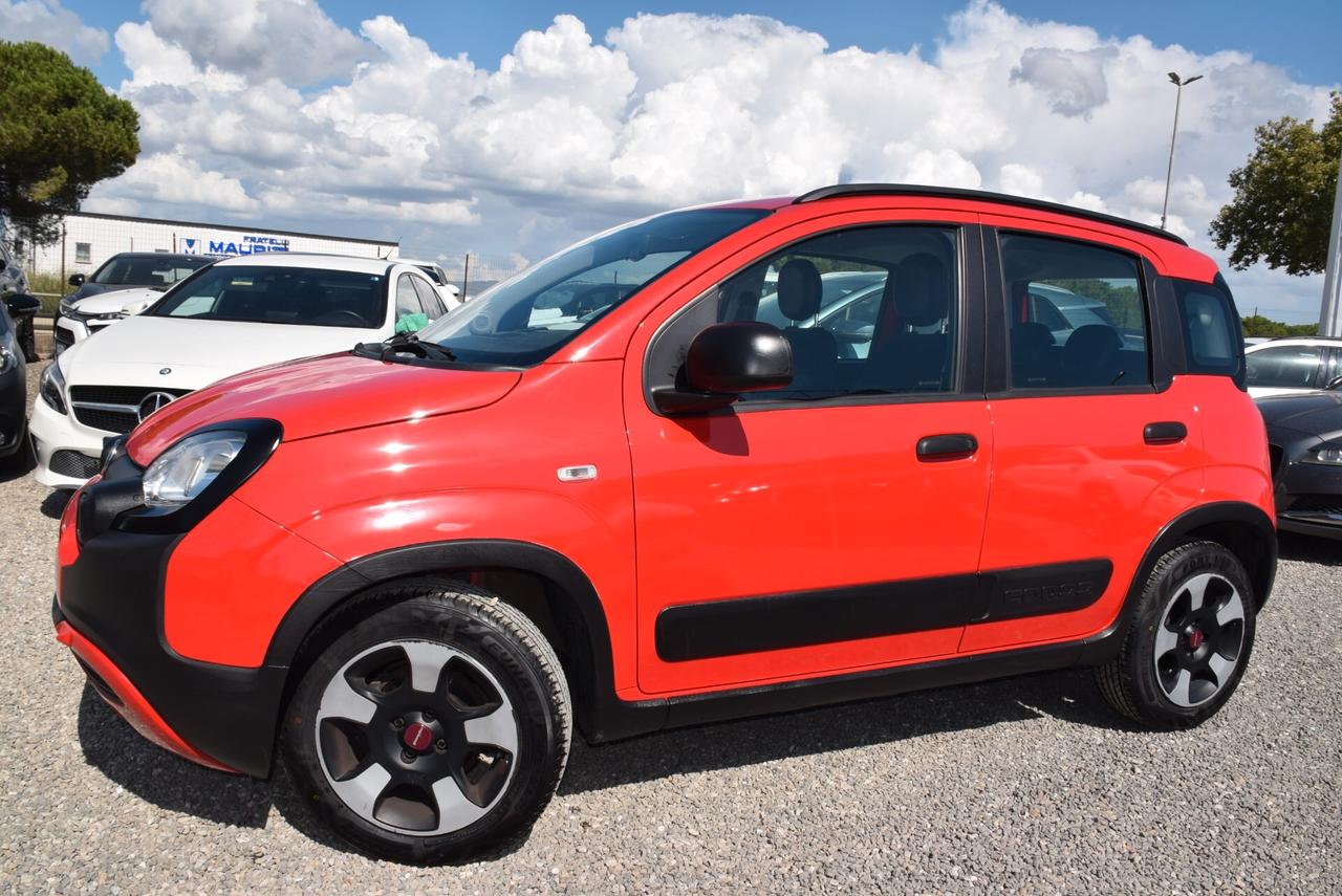 Fiat Panda Cross 1.0 FireFly Hybrid 6M FULL OPTIONAL