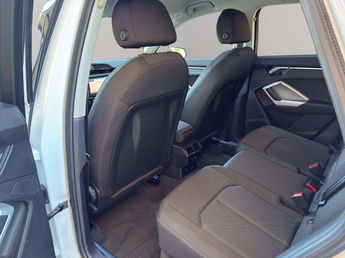 AUDI - Q3 - 35 2.0 TDI 150cv S tronic S line edition