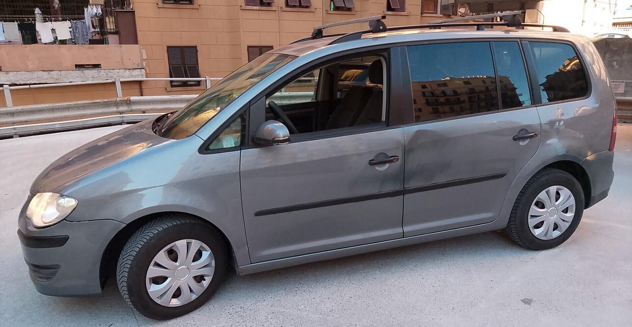 Volkswagen Touran 2.0 TDI DPF Trendline