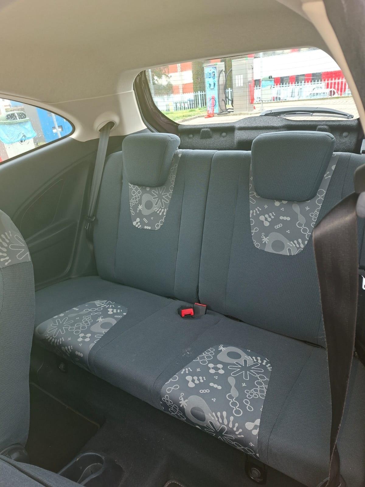 Ford Ka Ka+ 1.2 8V 69CV Titanium