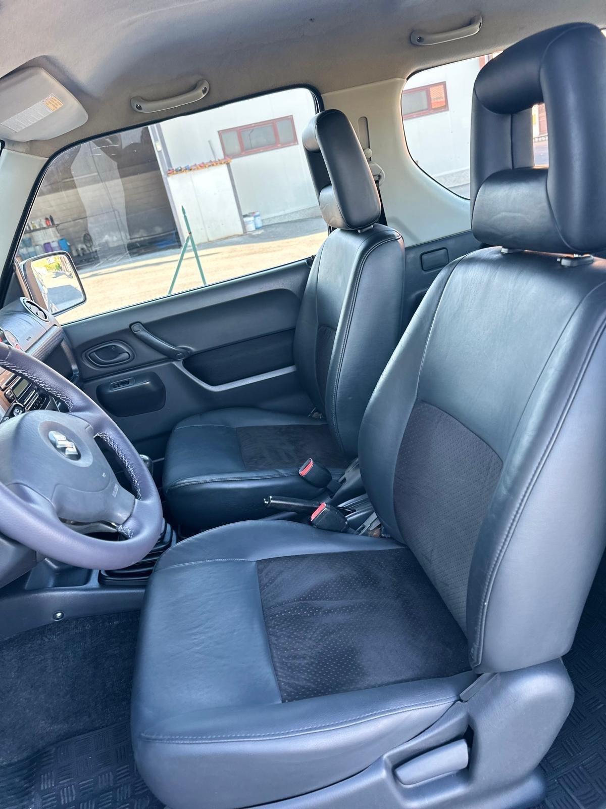 Suzuki Jimny 1.5 DDiS cat 4WD JLX Più