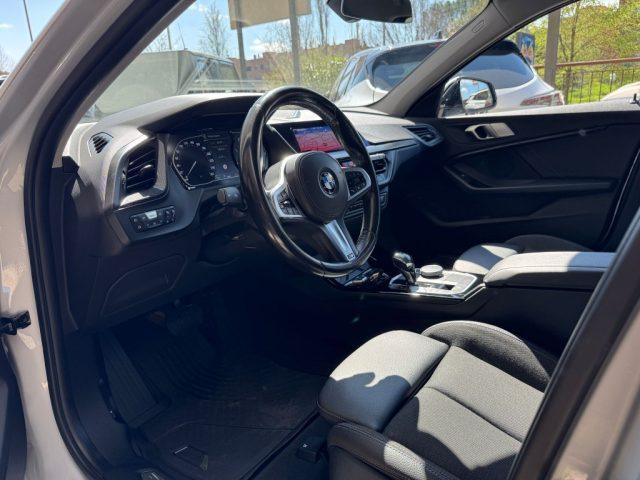 BMW 118 d 5p. Sport *Unipro*