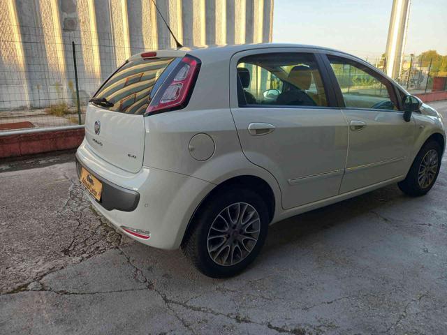 FIAT Punto Evo 1.4 5 porte S&S Dualogic Dynamic NEOPATENTATI