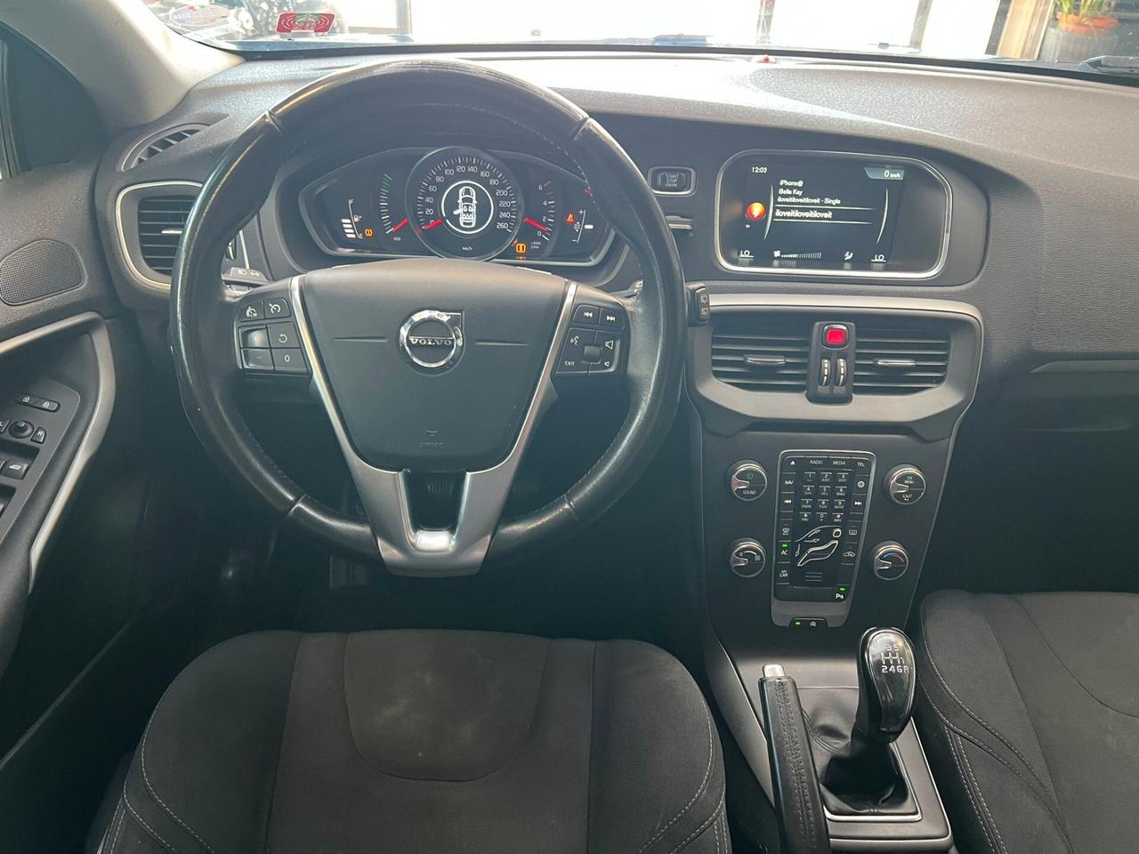 Volvo V40 D3 Momentum