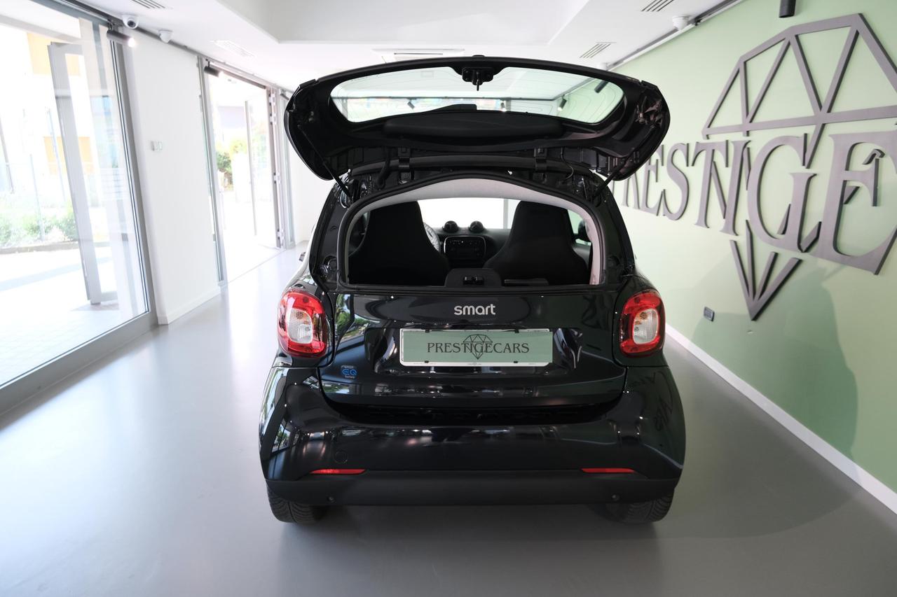 Smart fortwo cabrio Fortwo Cabrio eq Edition One 22kW