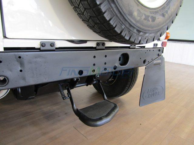 LAND ROVER Defender 90 2.5 Td5 6 POSTI