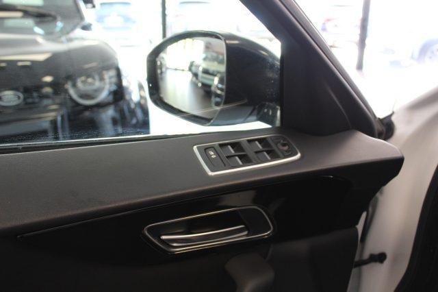 JAGUAR F-Pace 2.0 D 180 CV R-Sport Automatica